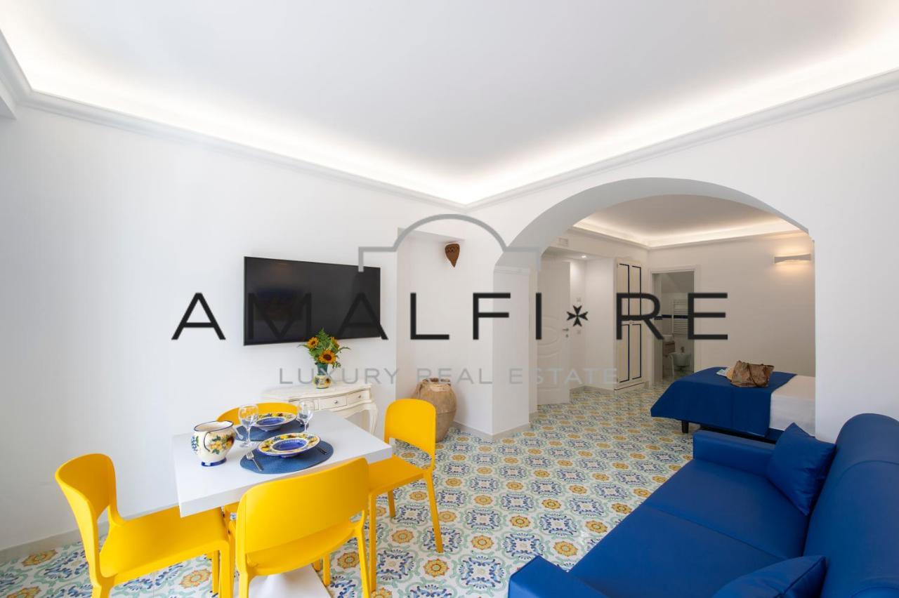 Casa Donna Linda Apartment Майори Екстериор снимка